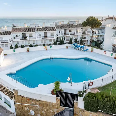 Calahonda Seafront By Alfresco *
