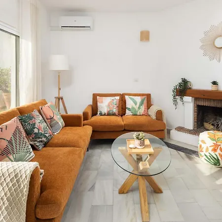 Apartment Calahonda Seafront By Alfresco *